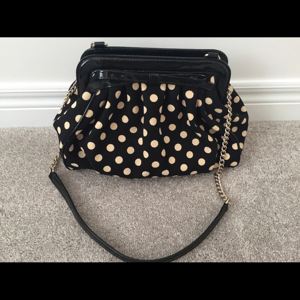 Kate spade polka dot purse in excellent used condition.